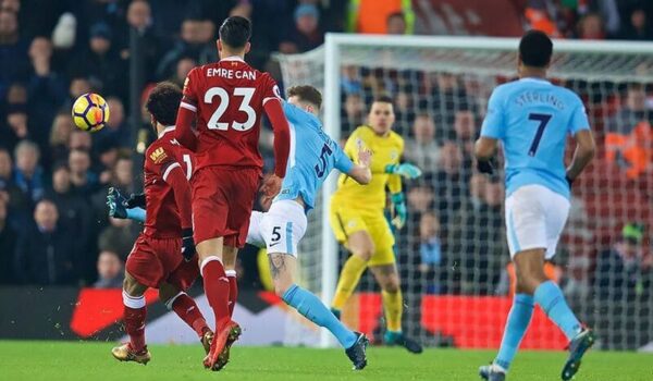 Top 10 bàn thắng đẹp nhất Premier League trong lịch sử